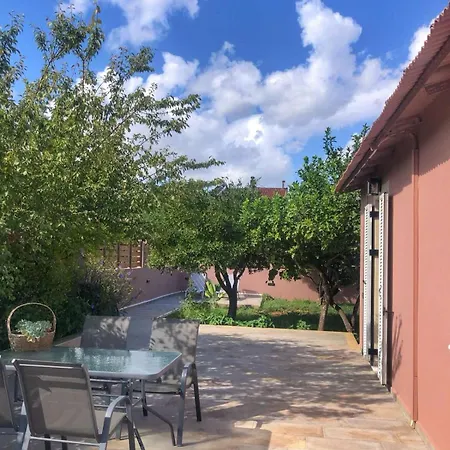 Avli Villa *